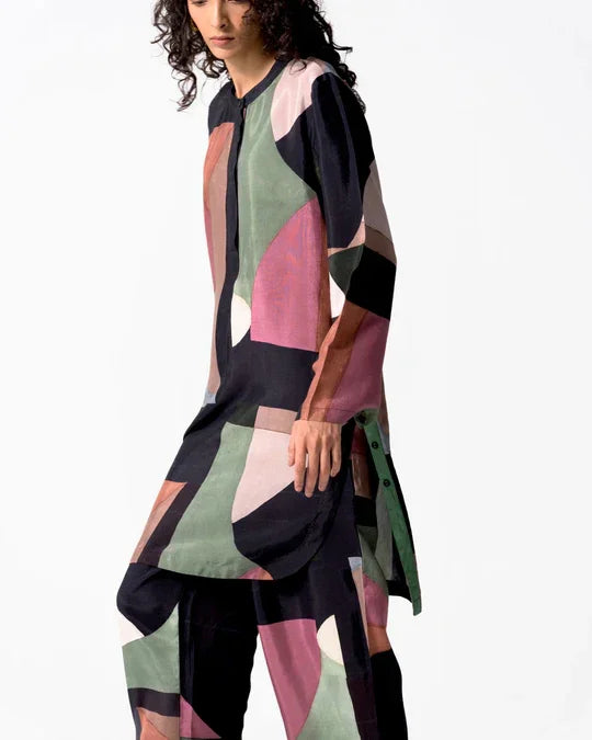 Buy Geo Tapered Pant